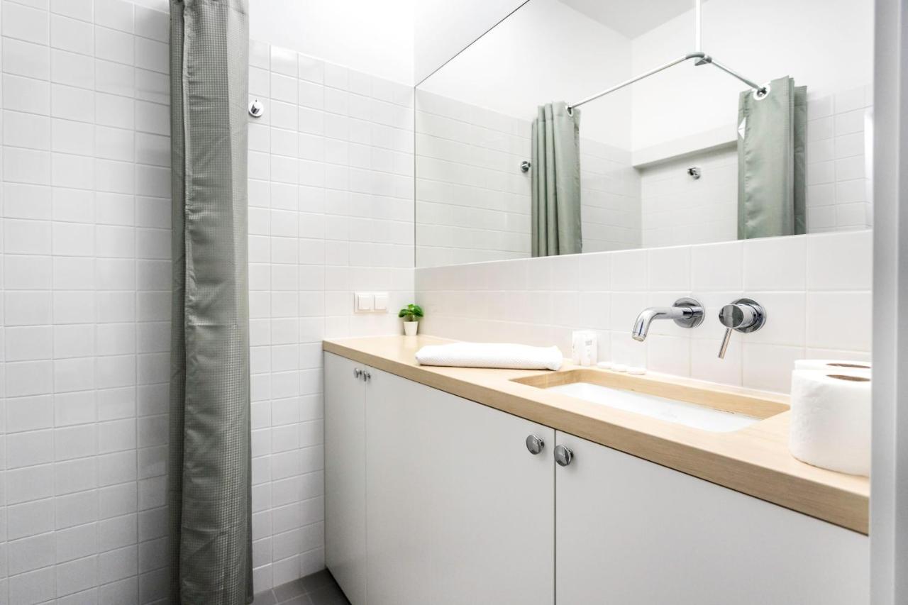 P&O Serviced Apartments Warecka Street Warschau Exterior foto